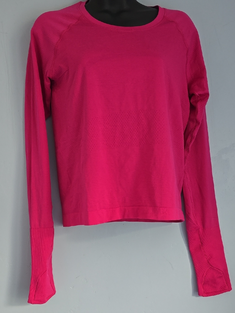Lululemon Swiftly Tech Long Sleeve 2.0 Waist Length Shirt Pink - Picture 2 of 15